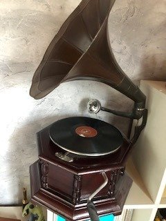 His Masters Voice - STIMME des Meisters Grammophon #1.1