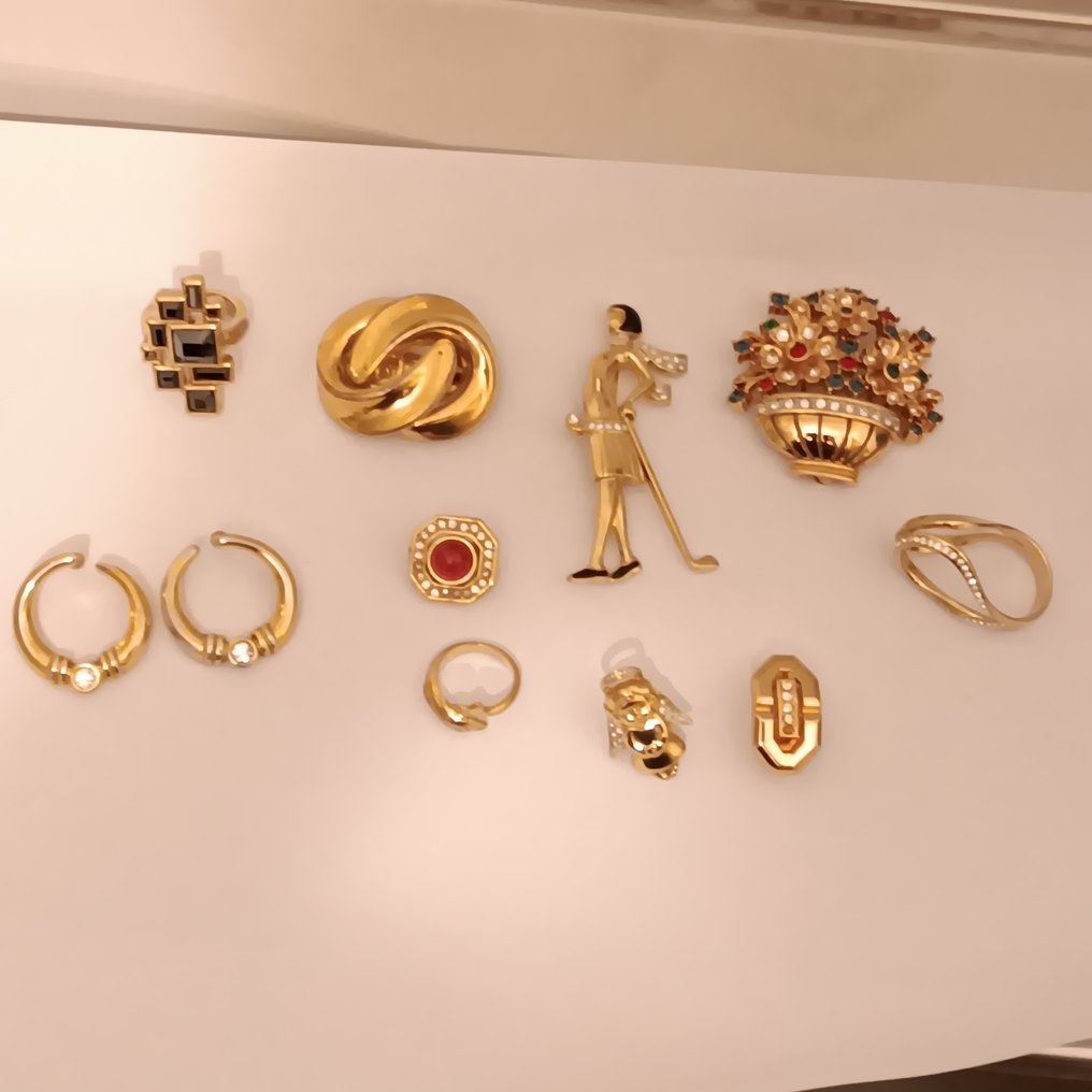 Tema-samling - Brosch, örhänge, ring - Christian Dior, Grosse, Pierre Lang #1.1
