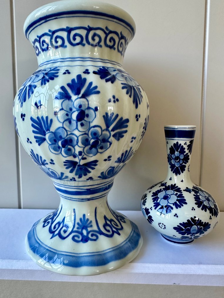 De Porceleyne Fles, Delft - Vase (2)  - Keramik - sæt #1.1
