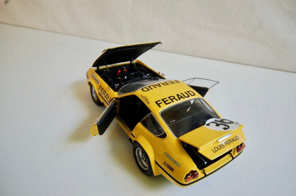 Kyosho 1:18 - Model race car - Ferrari 365 GTB4 Competizione #3.2