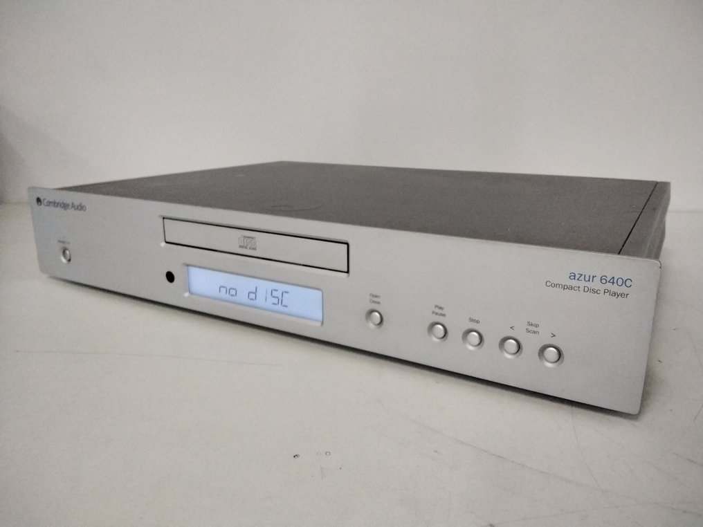 Cambridge Audio - Azur 640C V2.0 - Lecteur de CD #2.1