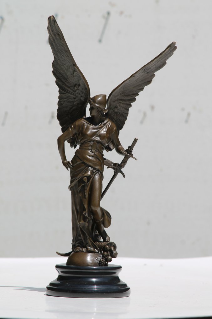 coutan - Γλυπτό, imposant beeld ,,de gewapende vrede,, - 39 cm - μπρούντζος μάρμαρο #1.0