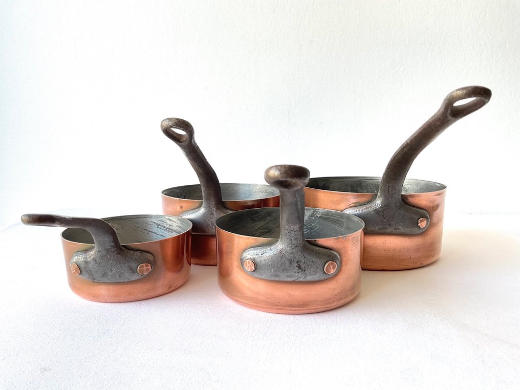 煮食鍋套裝 (4) - 實心紅銅烹飪鍋，附鑄鐵手柄和鍍錫內飾 #3.1
