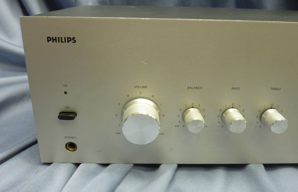 Philips - 22AH590 - Amplificateur intégré à semi-conducteurs #2.2