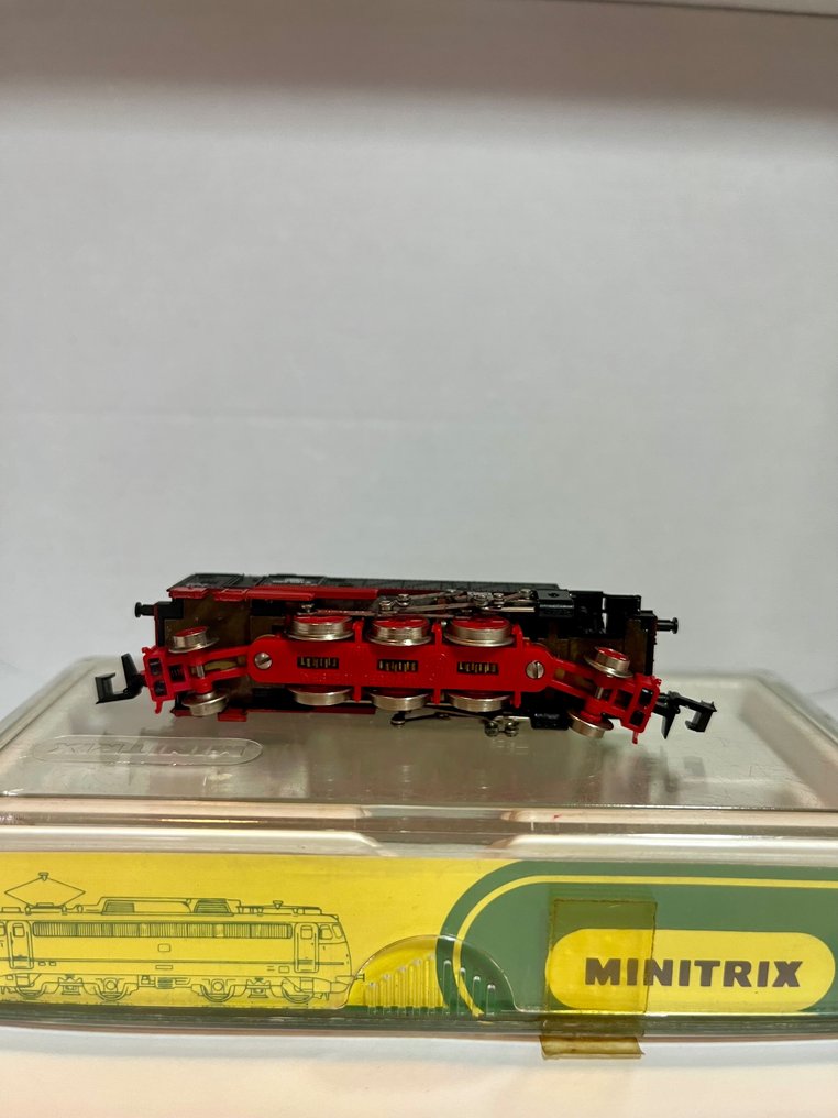 Minitrix N - 2030 - 煤水車 (1) - BR 64 - DB #2.2