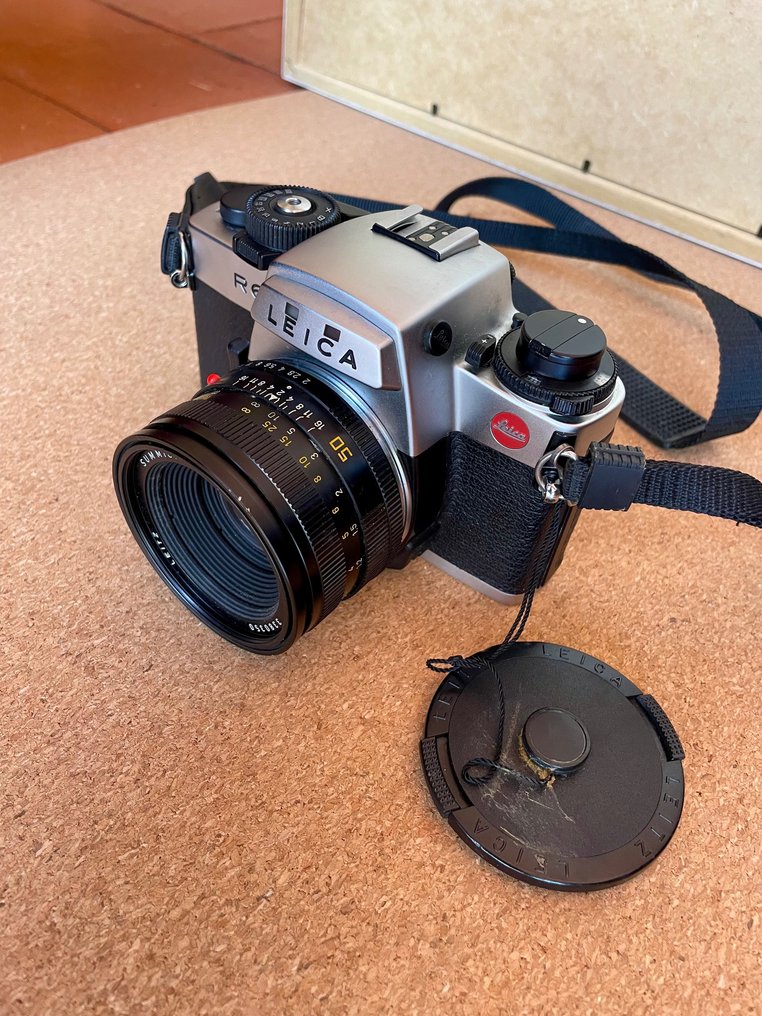 Leica R6 'Silver' + Summicron R 1:2 / 50 Analoginen kamera #2.1