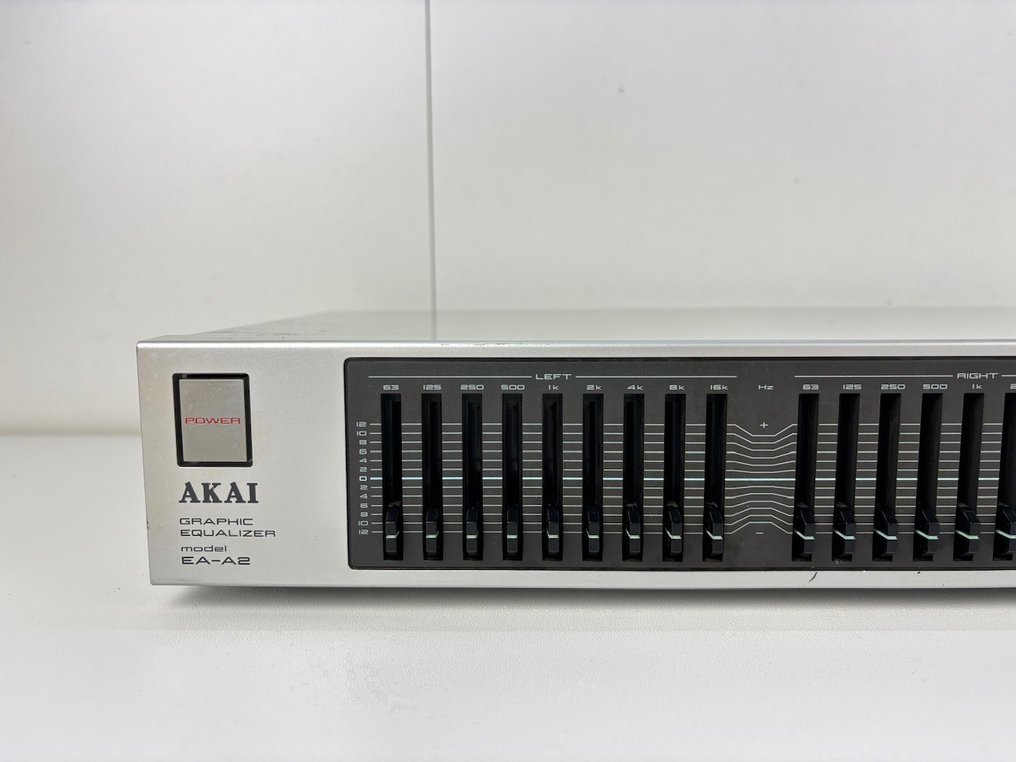 Akai - EA-A2 - Grafischer Stereo-Equalizer #2.2