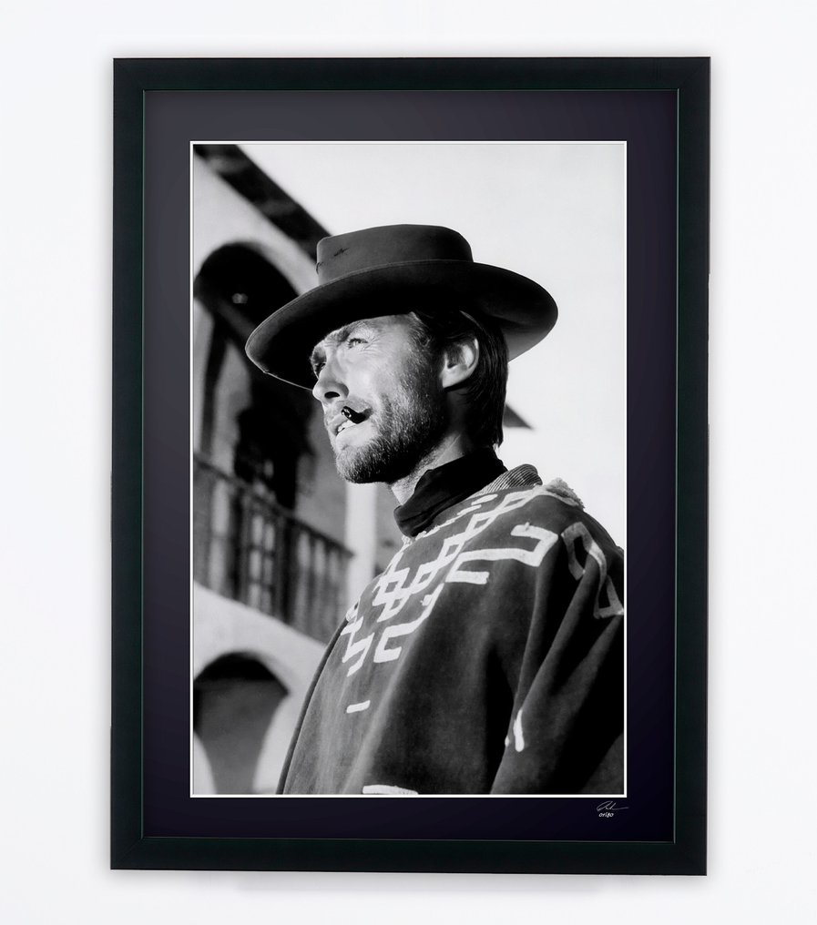 Clint Eastwood as “The Man with No Name". - Fine Art Photography - Luxury Wooden Framed 70X50 cm - Limited Edition Nr 03 of 30 - Serial ID 17194 - Original Certificate (COA), Hologram - 100% New. Shipping Reduction from 3 items #1.0