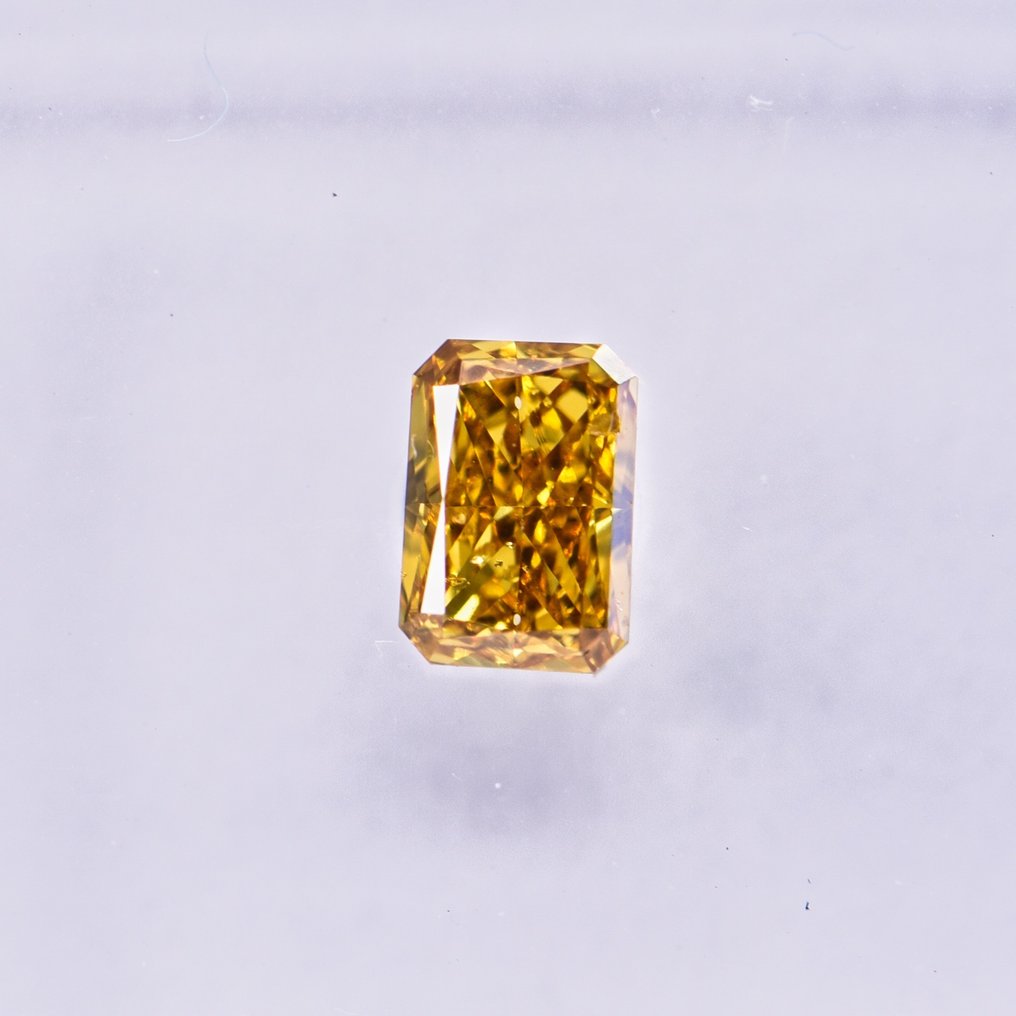 χωρίς τιμή ασφαλείας - 1 pcs Διαμάντι  (Φυσικού χρώματος)  - 0.30 ct - Ράντιαν - Fancy deep Κίτρινο Πορτοκαλί - SI1 - International Gemological Institute (IGI) #3.1