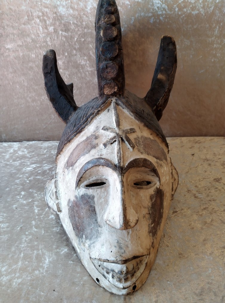 伊多玛面具，尼日利亚，产地 - 尼日利亚  (没有保留价) #1.1