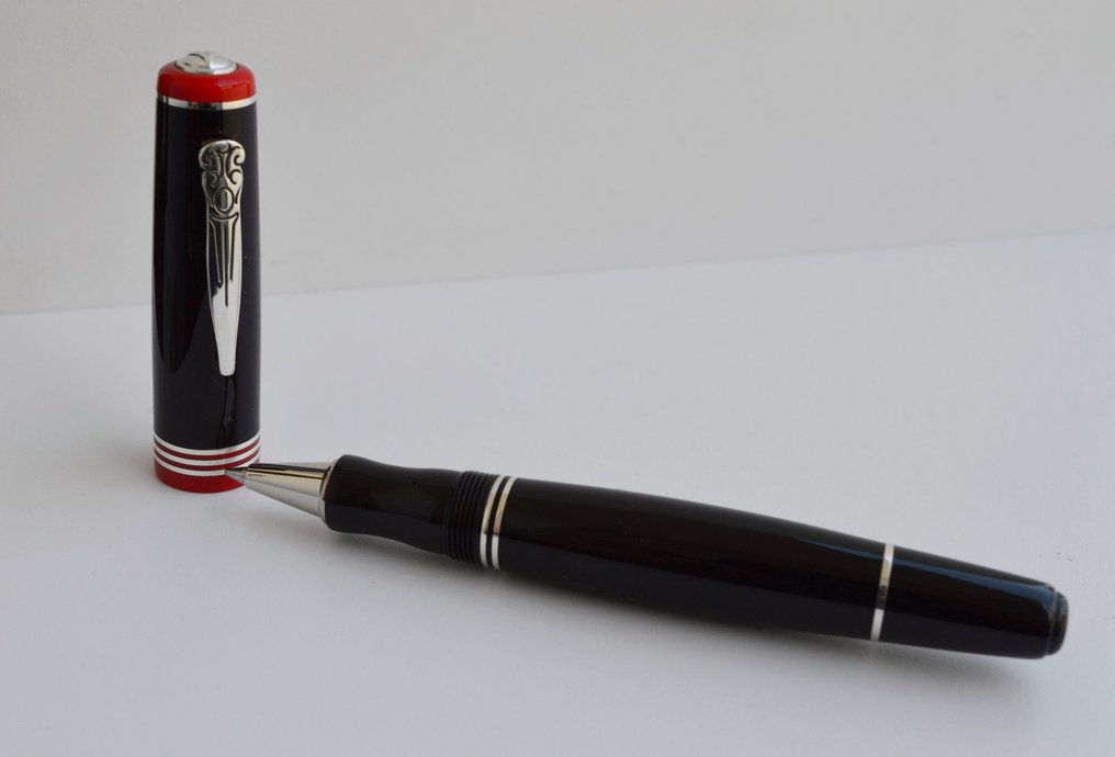 Marlen - Basilea | Edizione Numerata in resina italiana e argento - Roller ball pen #1.0