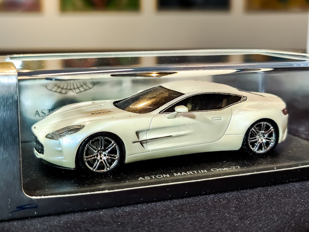 Spark 1:43 - Αυτοκίνητο μοντελισμού  (2) - Aston Martin Virage 2012 en een Aston Martin One-77 #2.2