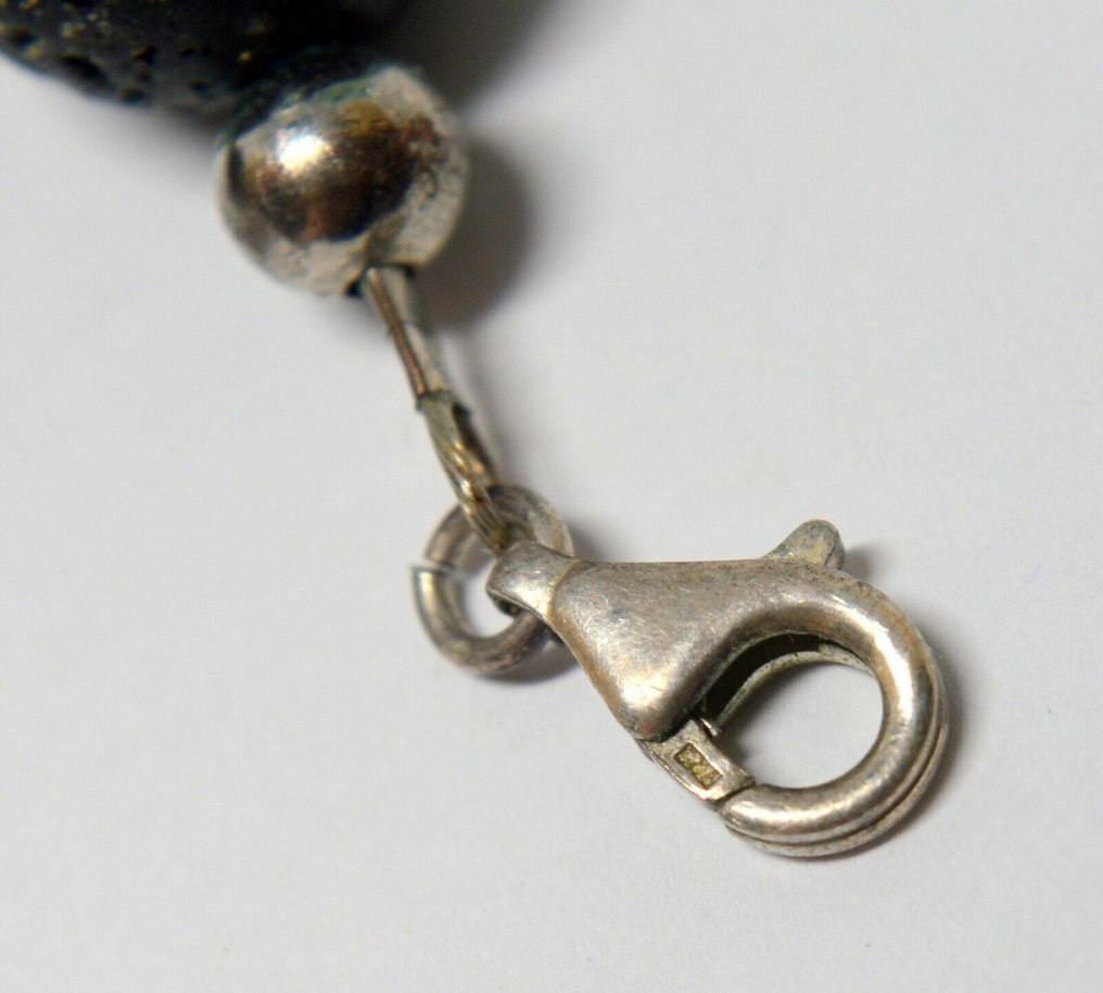 Collana rotonda in argento 925 con lava nera islandese - Collana #2.1
