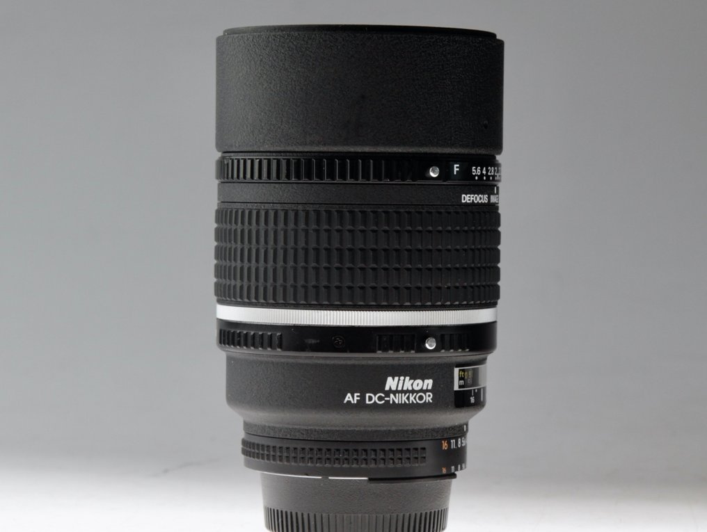 Nikon AF DC-Nikkor 135mm 1:2 Teleobjektív #3.2