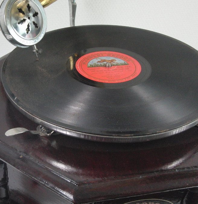 Soundmasters - 78 RPM Gramophone #3.2