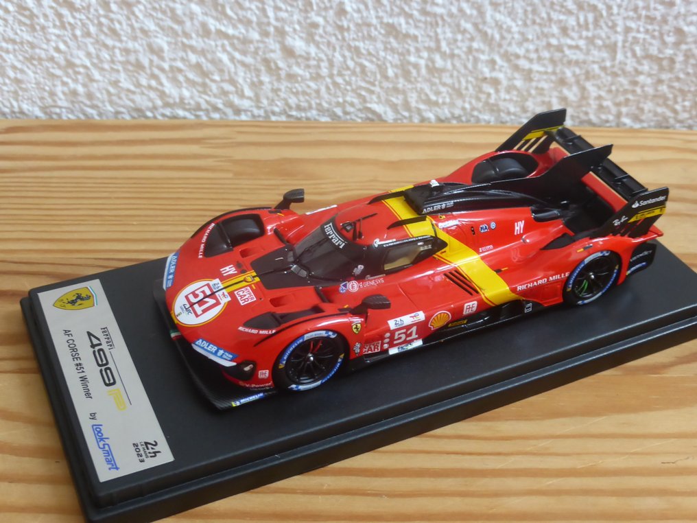 Look Smart 1:43 - Miniatura de carro desportivo - Ferrari 499P Hypercar Le Mans 24 hours 2023 winner #51 Pier Guidi/Giovinazzi/Calado 1:43 - número de catálogo LSLM162 #1.1