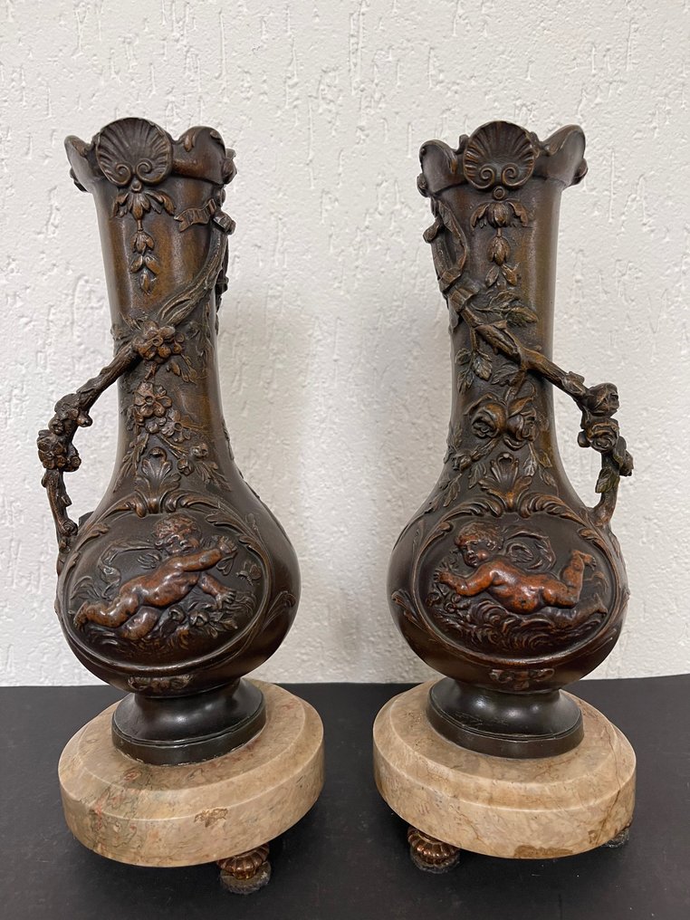 Cassolette  (2) - Metal, Marble - Display vases - putti #1.0