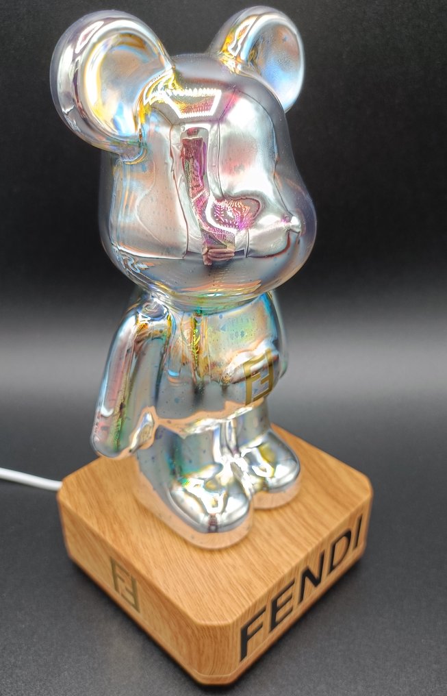 AMA • Pope (1985) - Aurora Borealis - Fendi #2.1