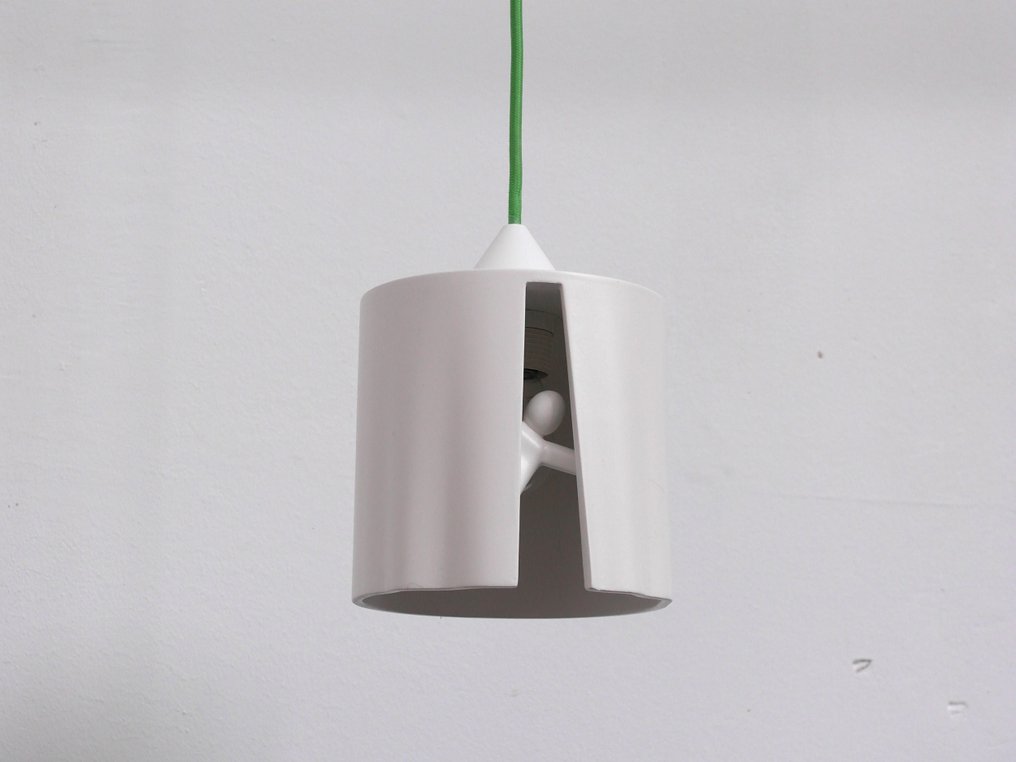 Tomas Schats - Pendant lamp with green cord #1.0