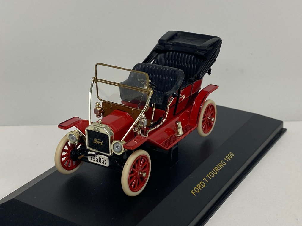 IXO 1:43 - Modelauto - Ford T Touring 1909 - Beperkte en uitverkochte editie #1.1