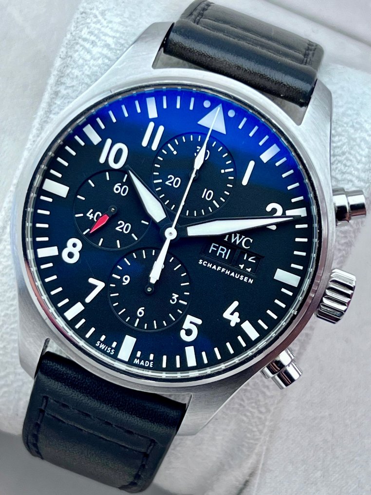 IWC Pilot Watch Automatic Chronograph iw377709 Men 2010 2020 auction online Catawiki