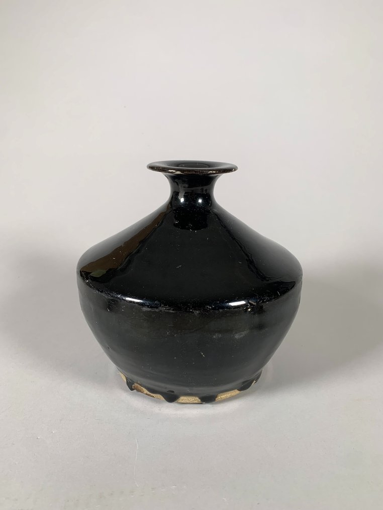 石器 中國古代宋代小瓶，22公分。 （約西元 960 – 1279 年）。 - 22 cm #1.2