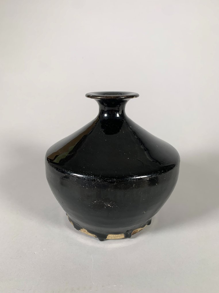石器 中國古代宋代小瓶，22公分。 （約西元 960 – 1279 年）。 - 22 cm #1.1