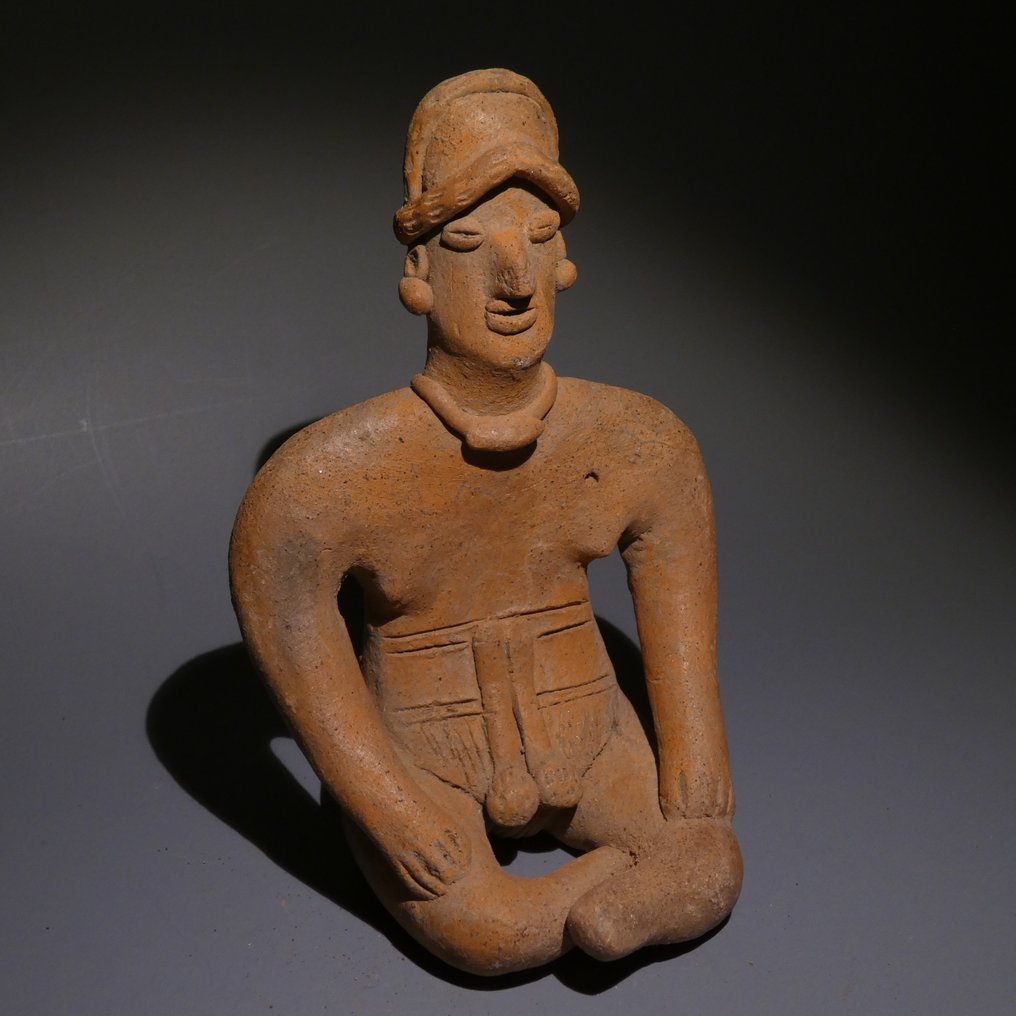 科利马,墨西哥西海岸 Terracotta 坐姿人物。11.5厘米高。精细。西班牙进口许可证。 #1.0