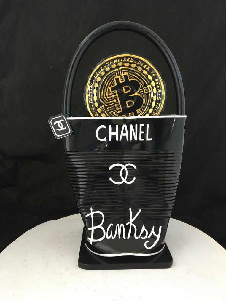 Norman Gekko (XX-XXI) - BANKSY Chanel N.5  BITCOIN (Special Edition) #1.1