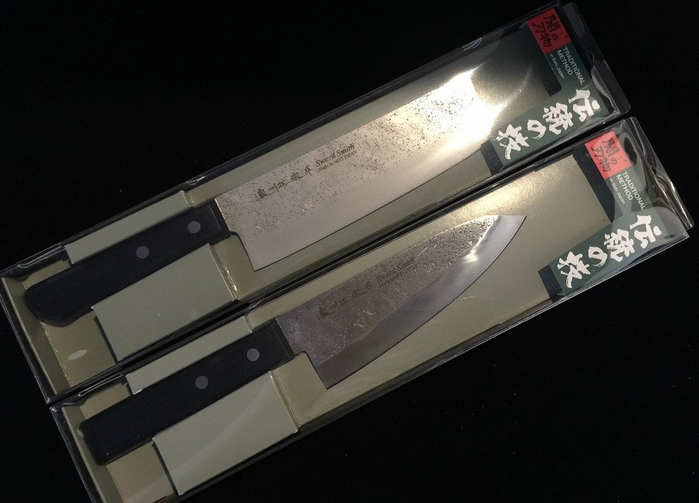 濃州正宗 NOSHU MASAMUNE Sword Smith / Satin Finish / Set of 2 / 出刃 DEBA 菜切 NAKIRI - Nóż stołowy (2) - Japoński nóż kuchenny - Drewno, Stal #1.1