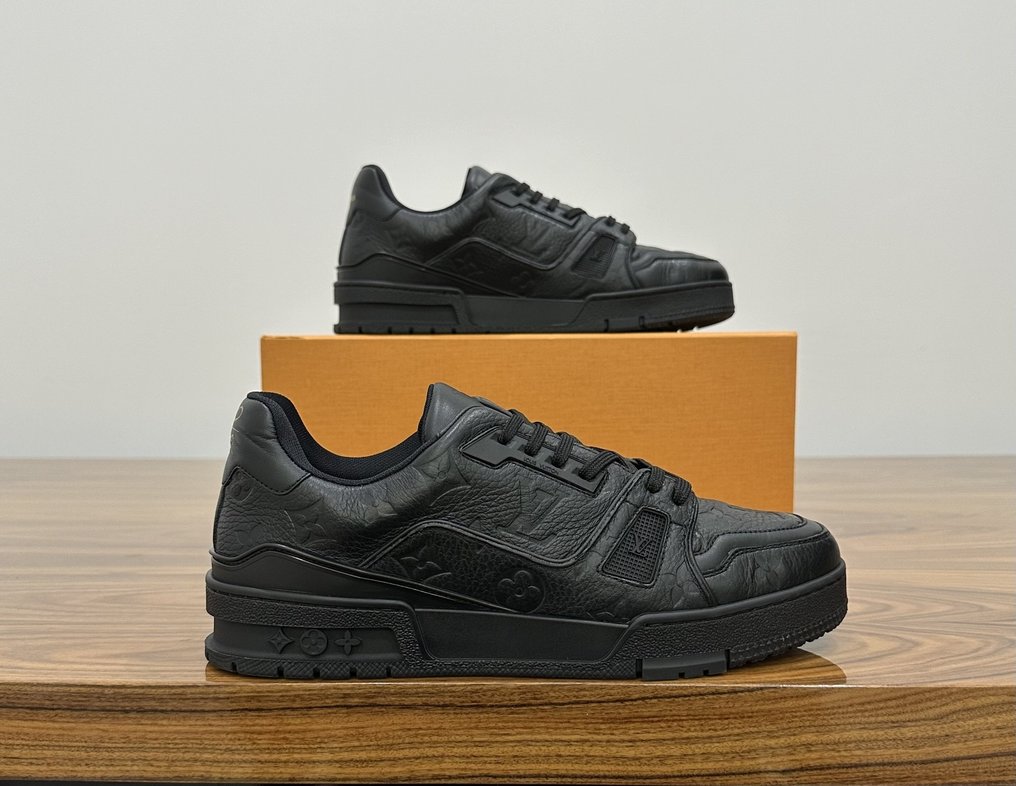 Louis Vuitton - 运动鞋 #1.0