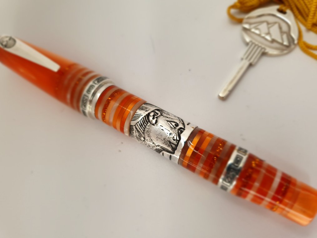 Marlen - Egizia con Chiave - Edizione Limitata di 688 esemplari in resina e argento con Pennino Oro - Füllfederhalter #4.3