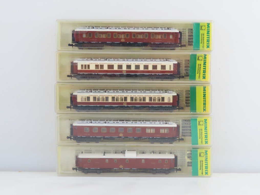 Minitrix N轨 - 13178/13179/13180/13181/13182 - 模型火车客运车厢套装 (5) - 5 辆 CIWL 棕色制服车厢，配有内部照明 - CIWL #2.1