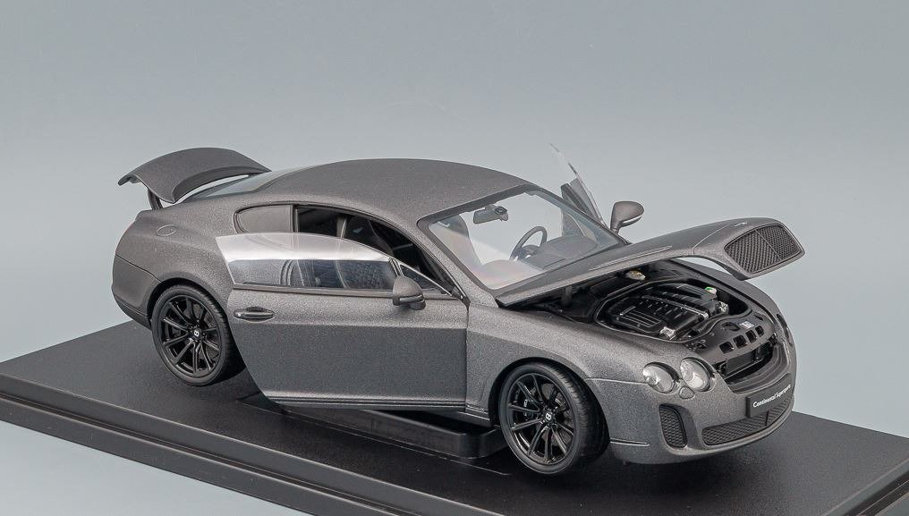 Welly 1:18 - Coupé a escala - Bentley Continental Supersports - Modelo diecast con 4 aberturas. #2.1