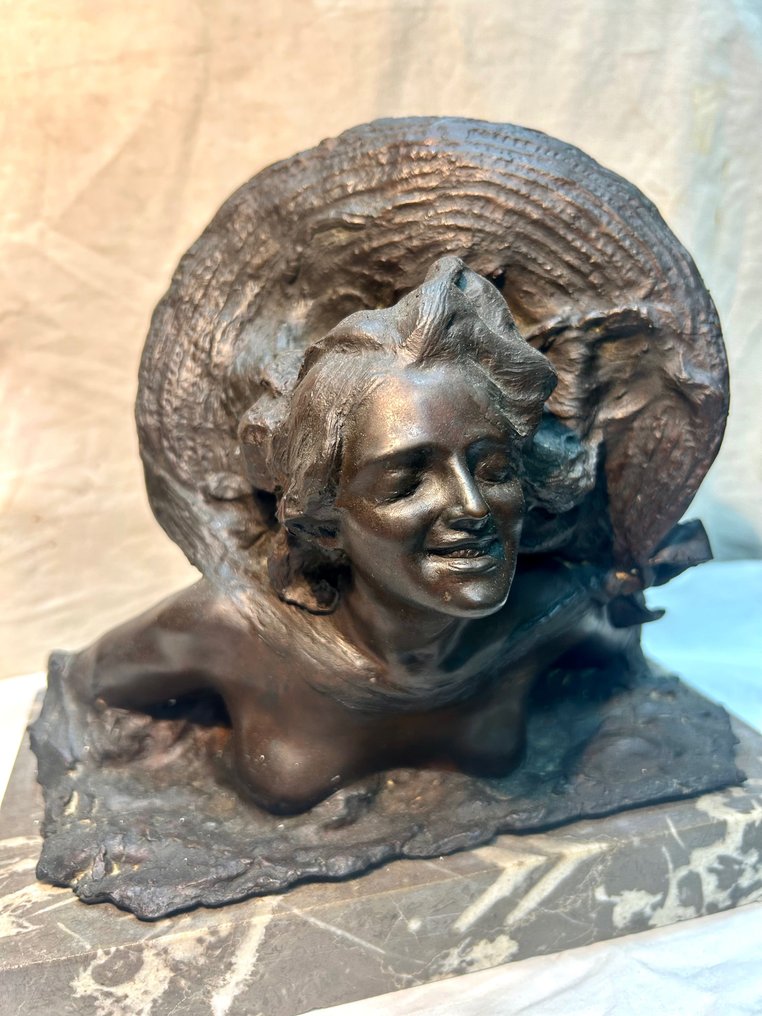 Probabilmente dal modello di Gabriele Parente - Escultura, La gioia di vivere, stile Arte Nouveau - 20 cm - Bronze #3.1