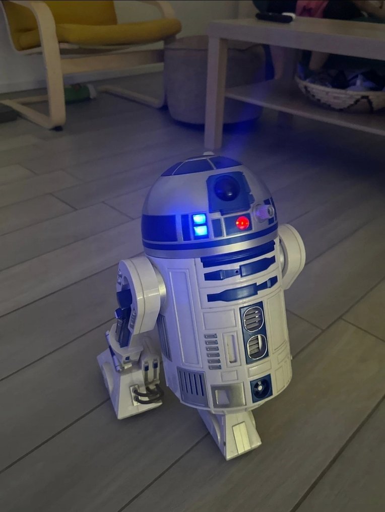 Disney - Figurine articulée R2D2 Star Wars #1.0