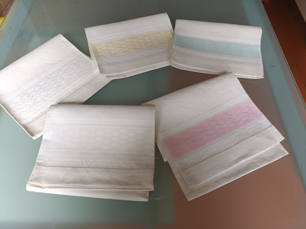 Towel (5)  - 105 cm - 65 cm #1.1