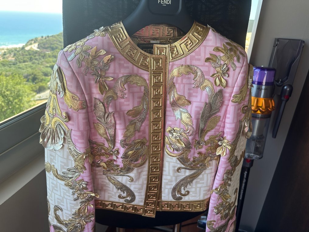 Fendi new jacket online