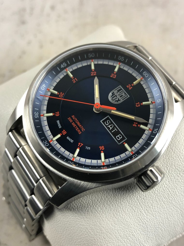Atacama field automatic 1901 top