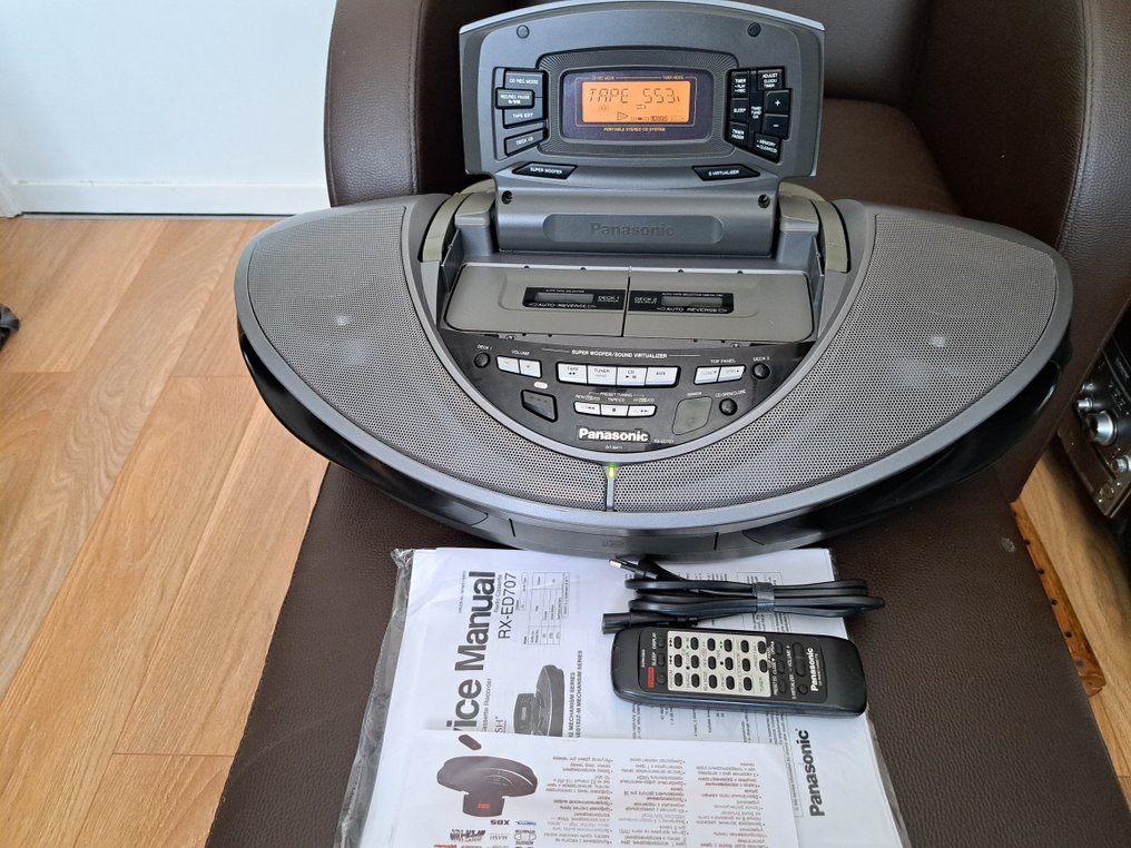 Panasonic - RX-ED707 - 90's Boombox - Portable Cassette Player - Catawiki
