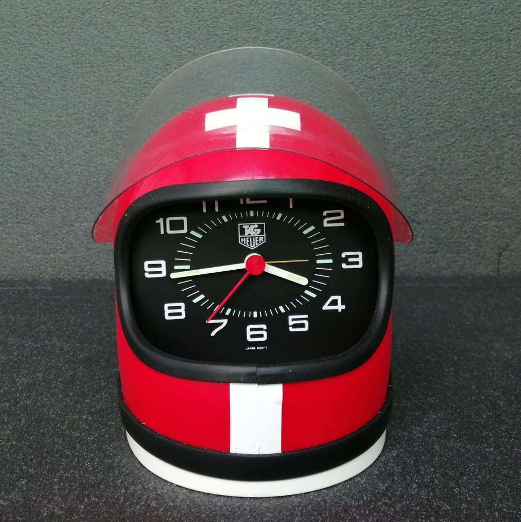 Tischuhr 1980s TAG Heuer F1 Helmet Alarm Desk Clock Swiss Flag Vintage Automobilia RARE Vintage Plastik 1980 1990 auktion Catawiki