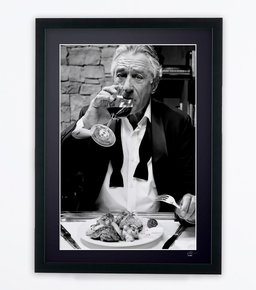 Robert De Niro - Portrait 2 / 3 - Fine Art Photography - Luxury Wooden Framed 70X50 cm - Limited Edition Nr 03 of 30 - Serial ID 17202 - Original Certificate (COA), Hologram Logo Editor and QR Code - 100% New items. #3.2