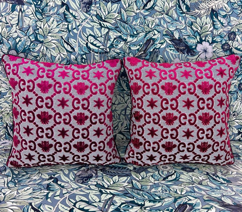 Gucci 新的一套两个 - 墊子 #4.3