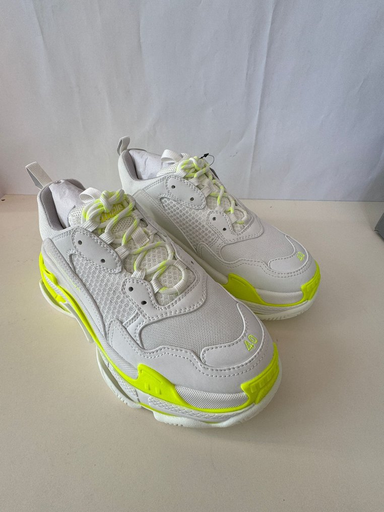 Scarpe balenciaga ginnastica shop