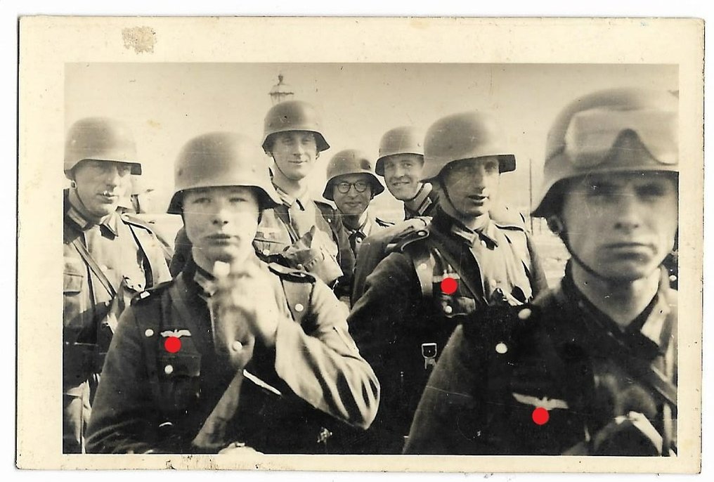 52 Oorlogsfoto's van 1 persoon - Duitse foto's van een lid der 55e Inf. Regiment. #1.1