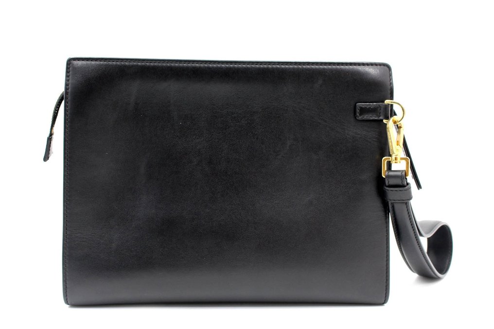 Pochette a mano clearance