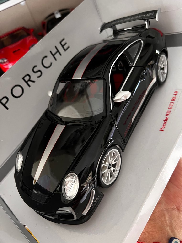 Bburago - Modellino di auto - Porsche 911 GT3 RS 4.0 #1.0