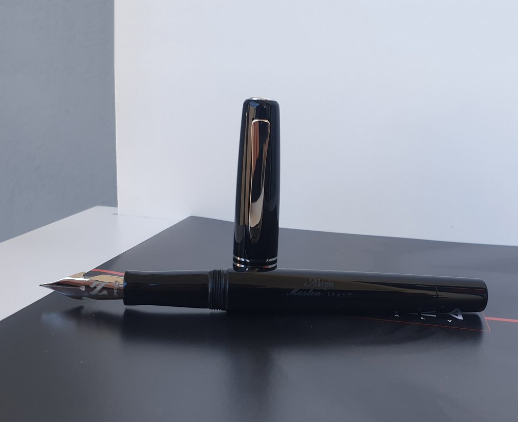 Marlen - Aleph (con Pennino Flessibile) Edizione Numerata in Resina Nera - Fountain pen #3.2