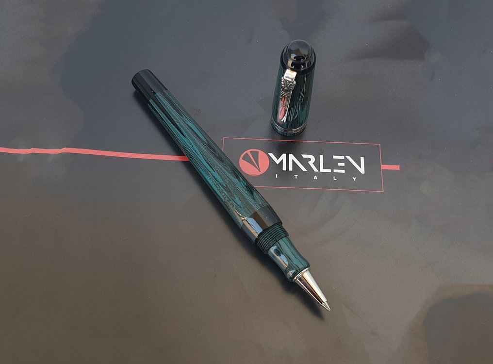 Marlen - Maschere Atellane: Maccus business | Edizione Speciale in ebanite e argento - Długopis kulkowy #1.0