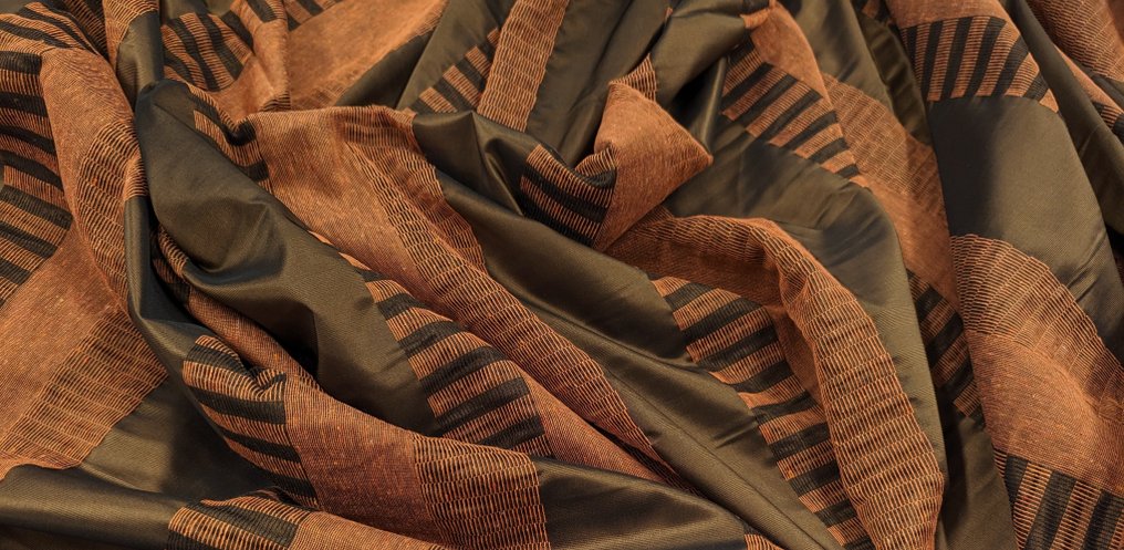 Tessuto Taffettà in seta e lino barrè verticale by Decortex - 655 x 300 cm - Stoff - 655 cm - 300 cm #2.1